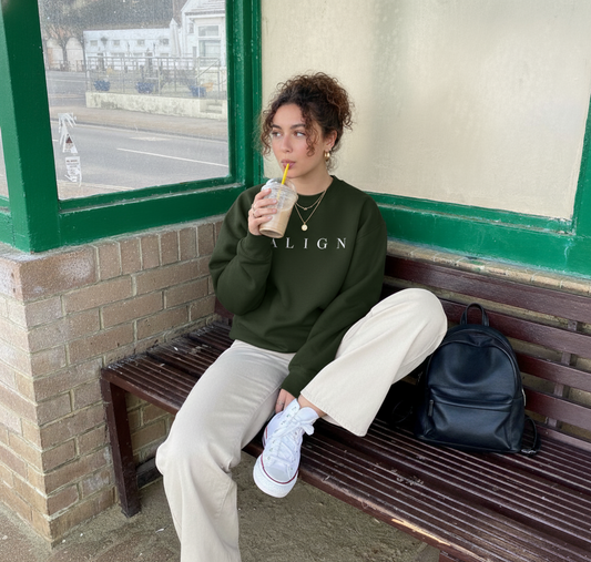 Evora “ALIGN” Women’s Aesthetic Oversized Sweatshirt